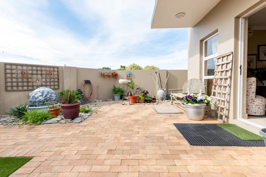 3 Bedroom Property for Sale in Laaiplek Western Cape